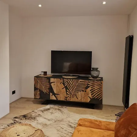 Holiday home Designed Gem Cayton