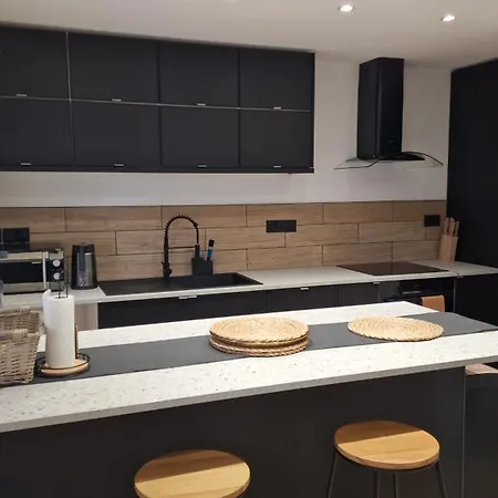 Ferienhaus Designed Gem Cayton